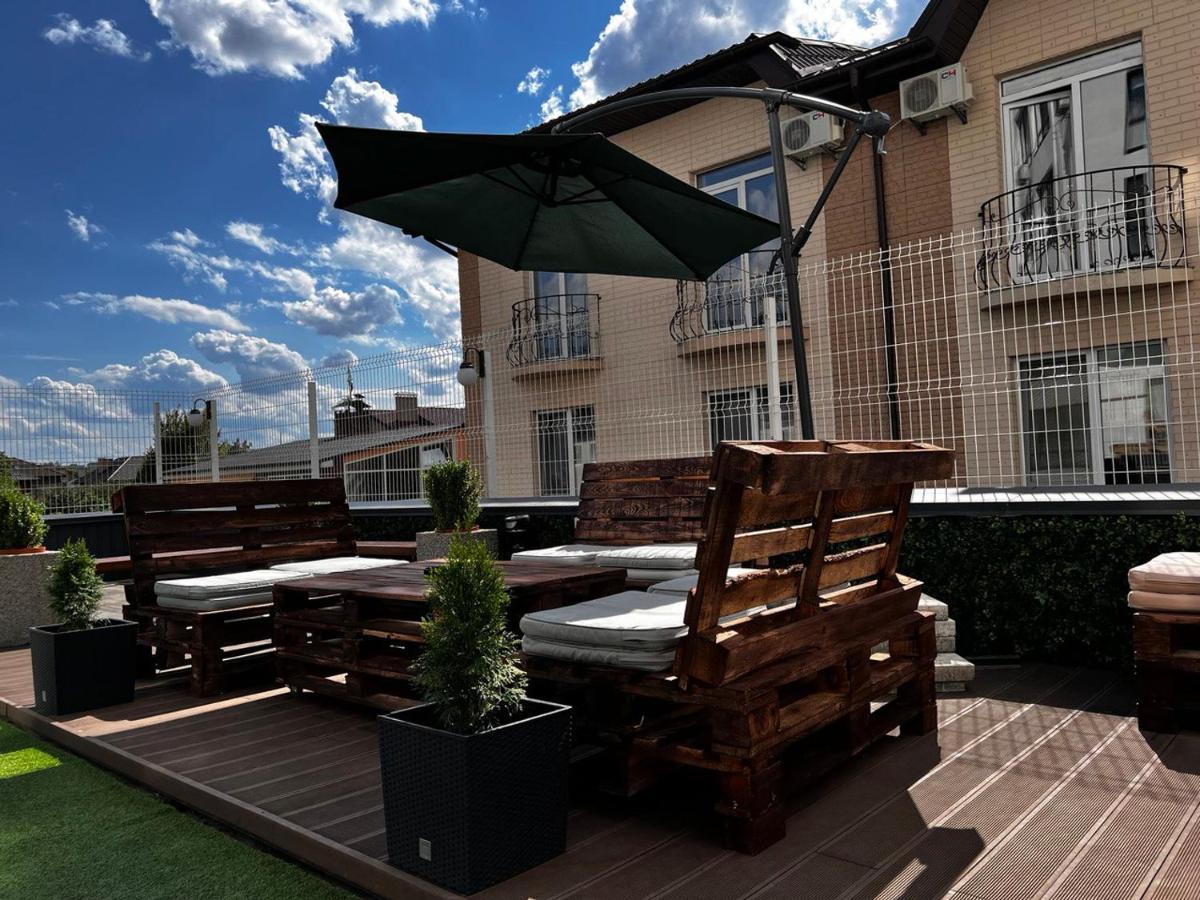 Nyvky Like Home - Studio - Apt 35 Kiev Dış mekan fotoğraf