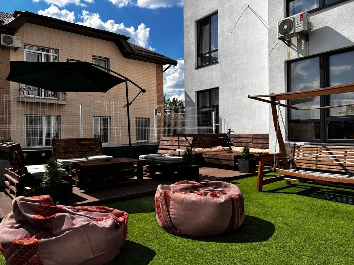 Nyvky Like Home - Studio - Apt 35 Kiev Dış mekan fotoğraf