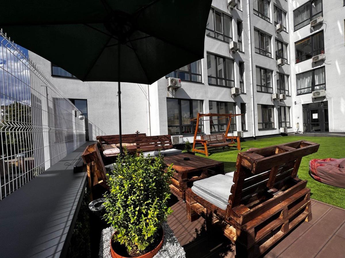 Nyvky Like Home - Studio - Apt 35 Kiev Dış mekan fotoğraf
